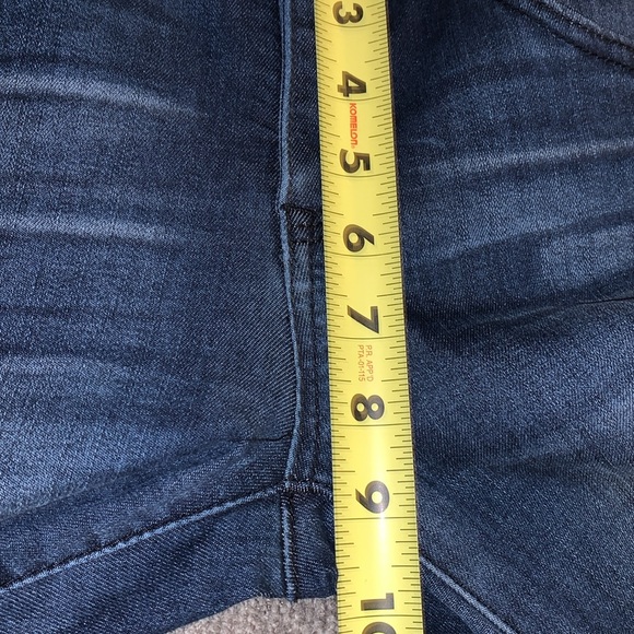 Democracy Jeans - Picture 6 of 7